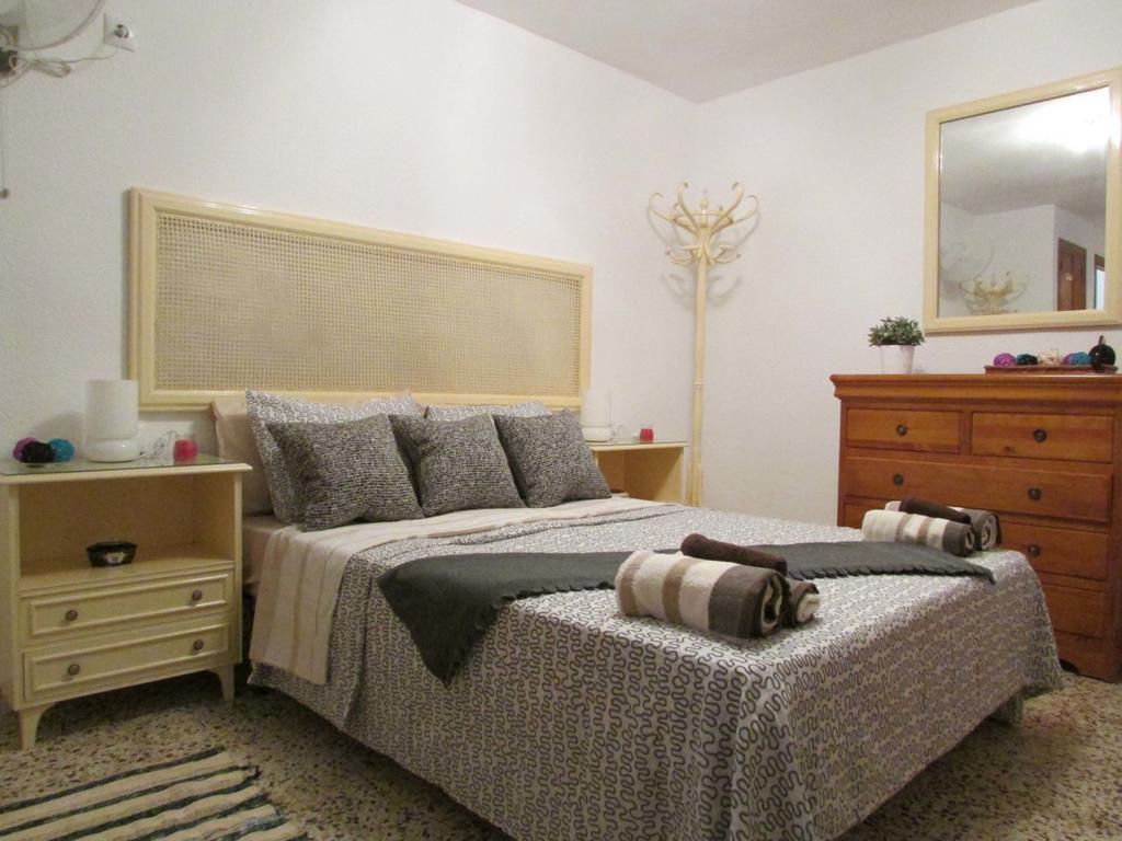 Apartamento Maestro Parada Torrevieja Ruang foto